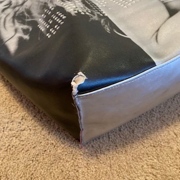 Victoria’s Secret Tote - Picture 5 of 5